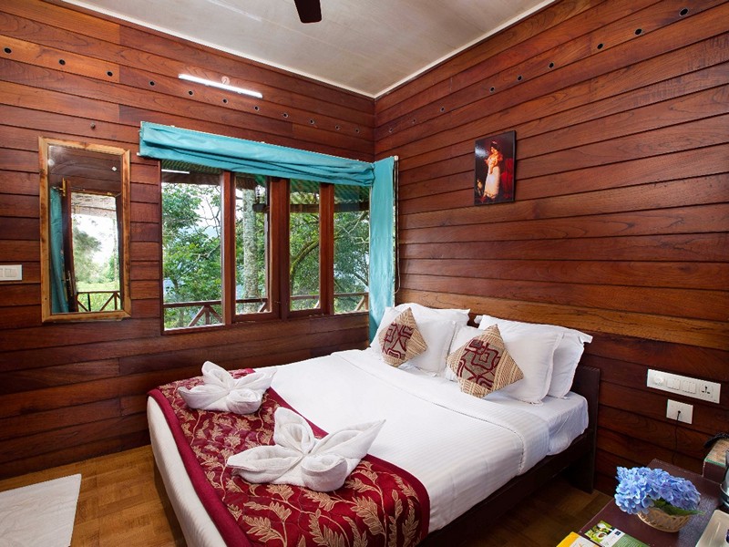 Munnar Honeymoon Package - Image 1