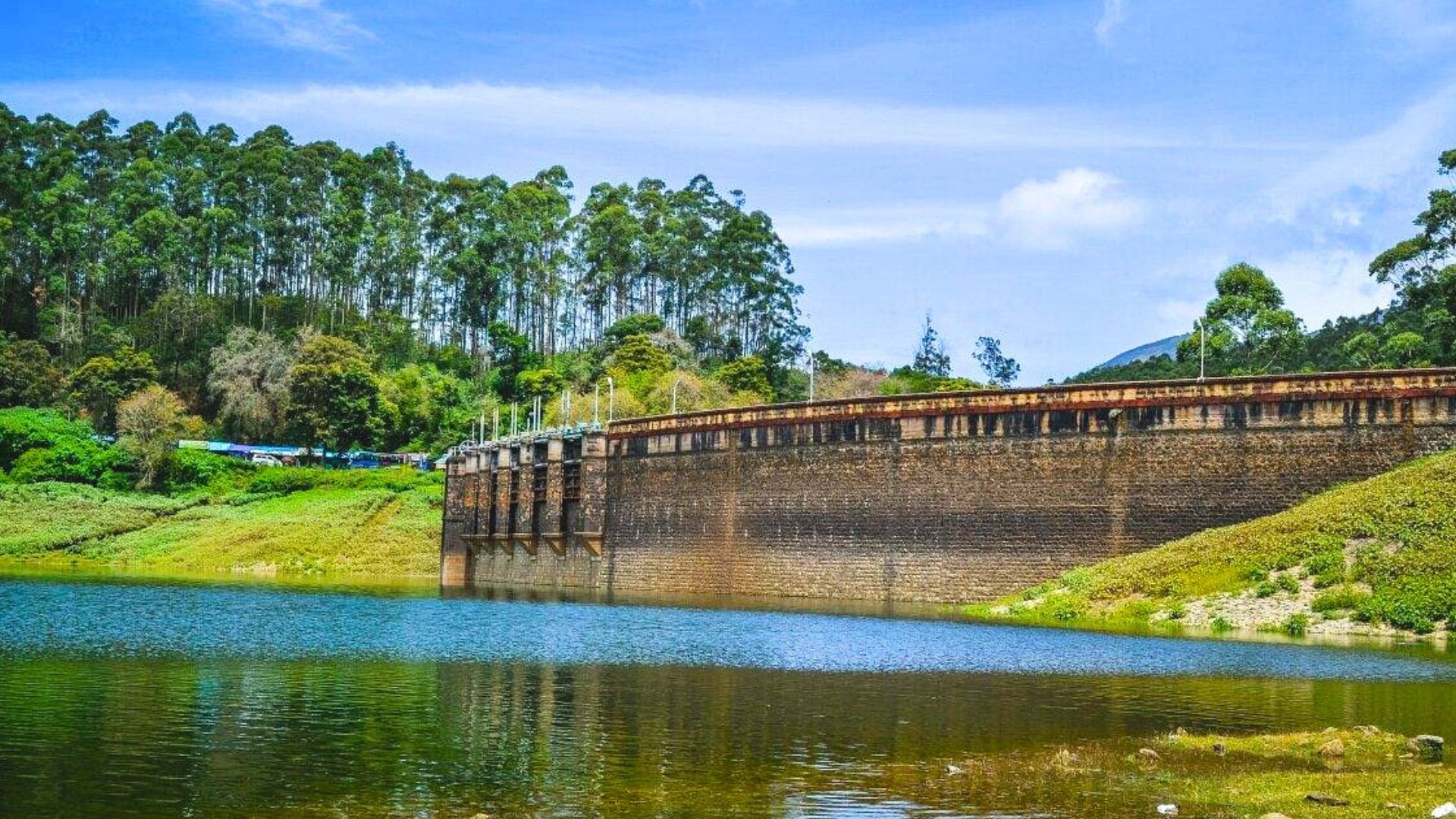 Kundala-lake-munnar